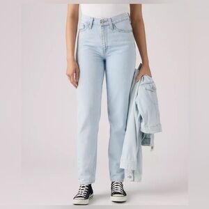 Levi’s Premium Denim | 80s Mom Jeans Women’s size 27 light blue wash cotton